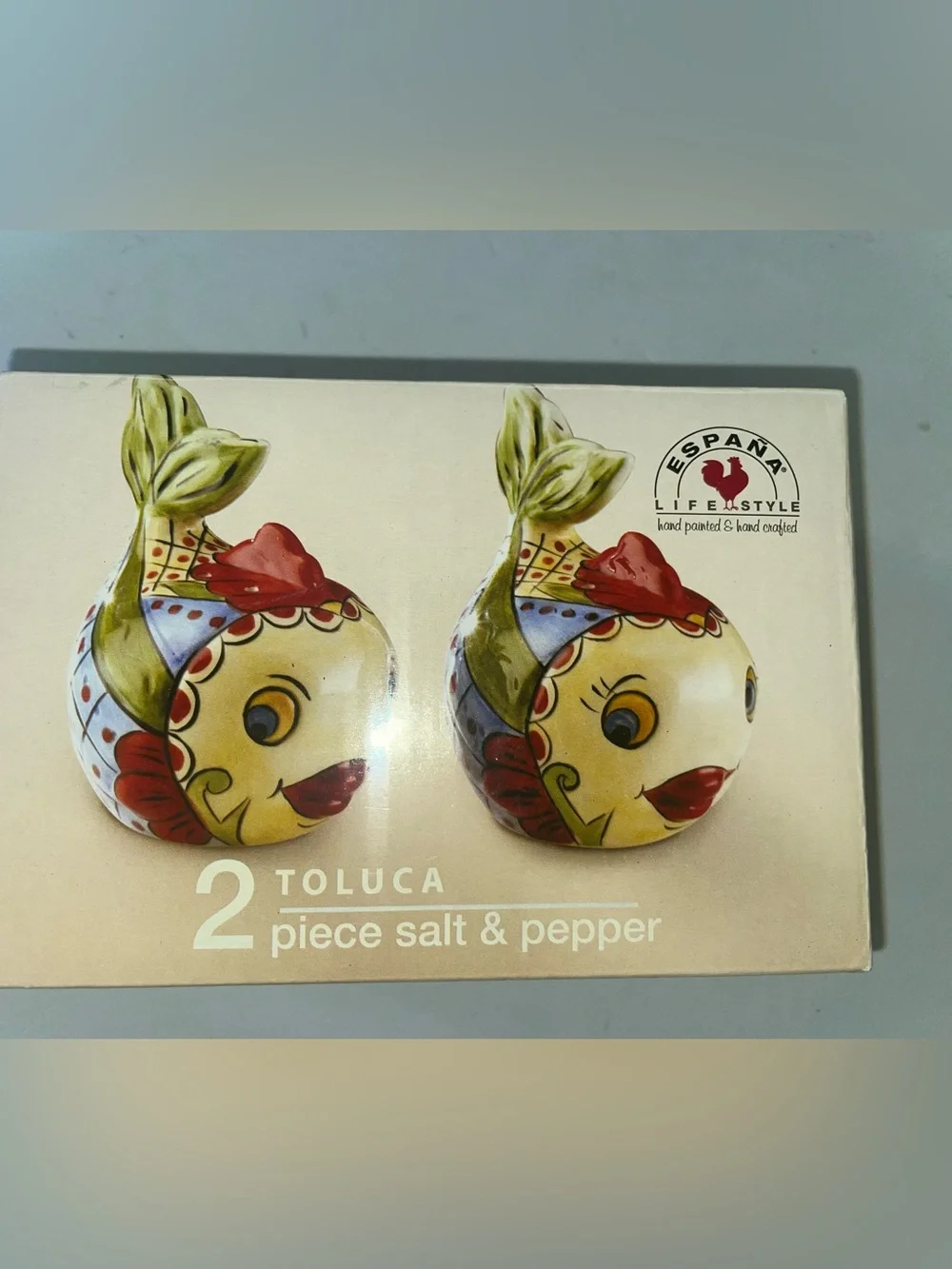 Tabletops Unlimited España Lifestyle Toluca Fish Salt and Pepper Shakers